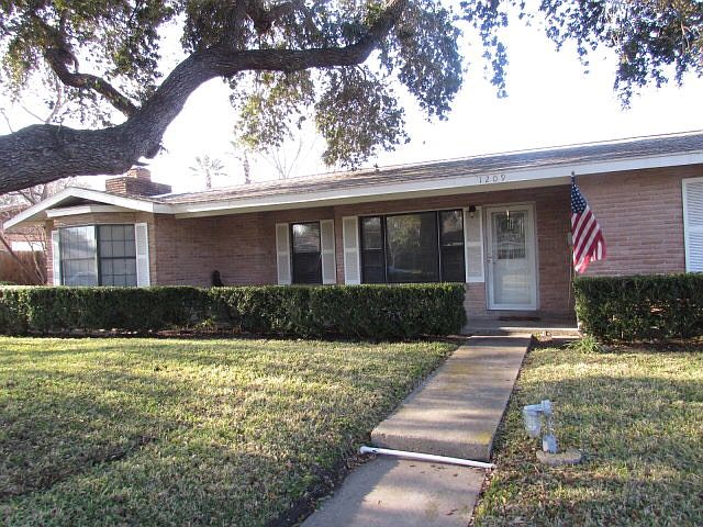 1st image of 1209 E Inez St