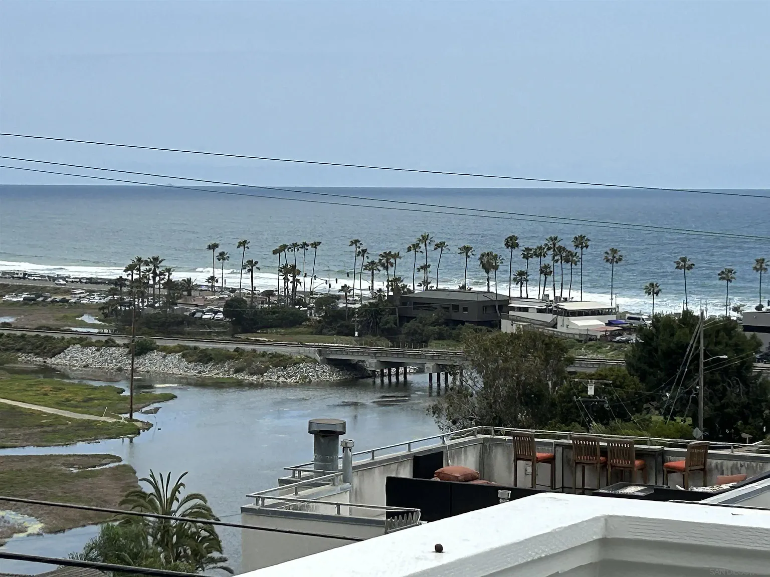 2 bed, 1.5 bath, 2000 sqft, $7,500 — Photo 4