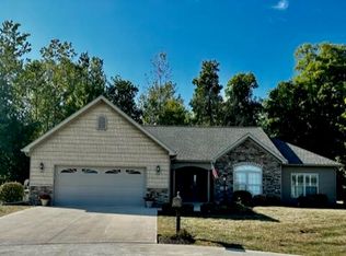2574 Hillock Pl, Lima, OH 45805