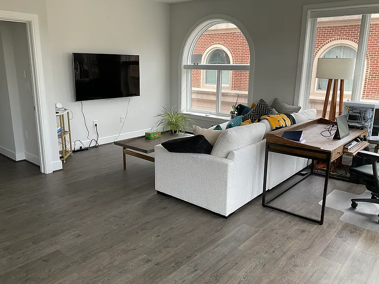 625 Slaters Ln #407 — Photo 5
