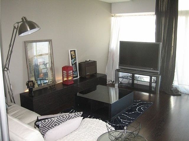 2nd image of 478 King St W #1004