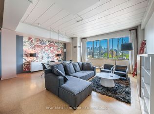 160 Baldwin St #405, Toronto, ON M5T3K7