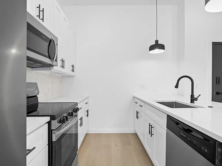 Atlas Lofts — Photo 32