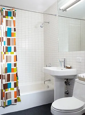 Rented by Manhattan Realty Group | media 5