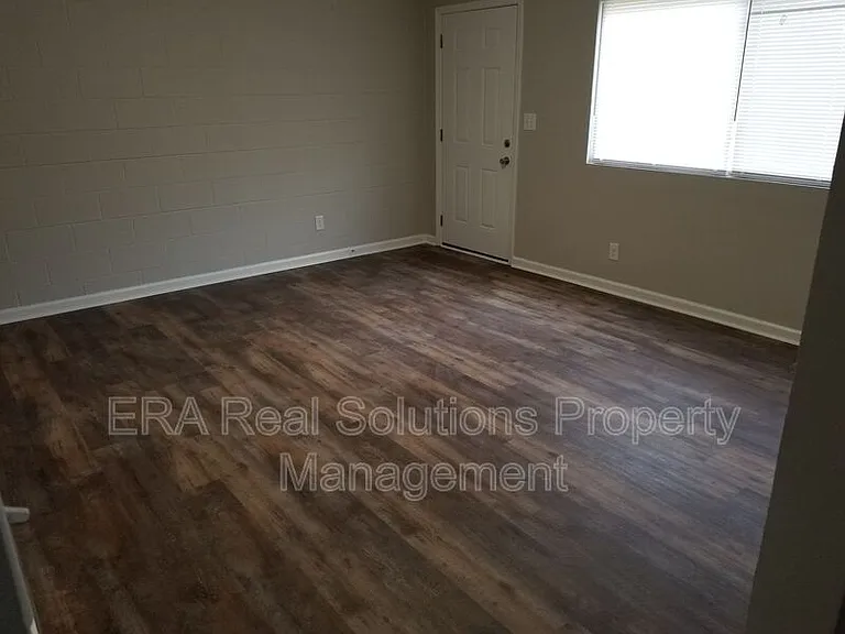 918 Rarig Ave #A — Photo 6