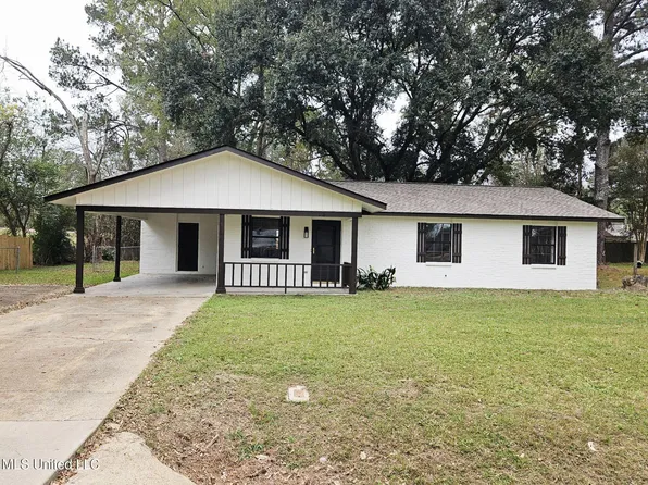 103 Estes St, Flora, MS 39071
