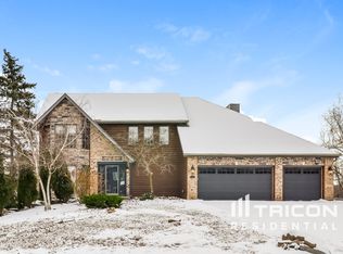 17050 Javelin Ct, Lakeville, MN 55044