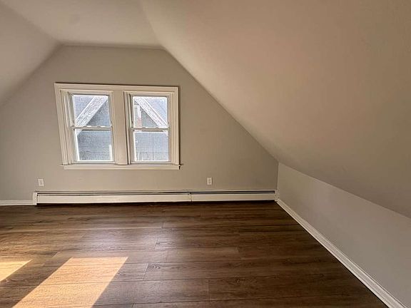 4th image of 517 Quinnipiac Ave #33
