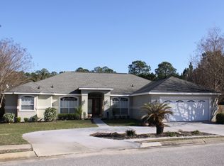 1116 Jaguar Cir, Gulf Breeze, FL 32563