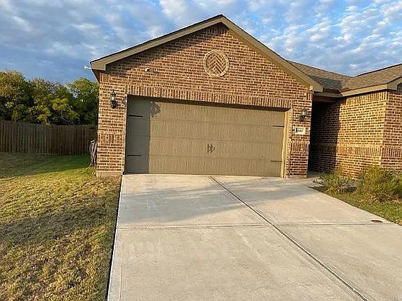 2nd image of 1440 Park Trails Blvd