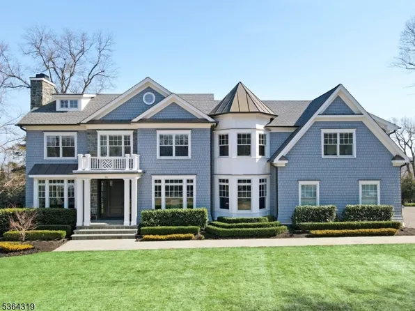 73 Edgewood Rd, Summit City, NJ 07901