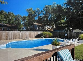 1830 Duke Of Gloucester St, Colonial Heights, VA 23834