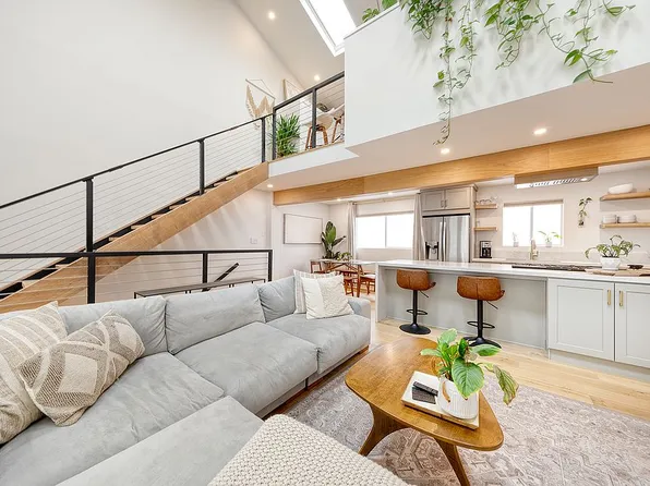 810 California Ave APT 5, Santa Monica, CA 90403