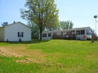 N7222 Highview Rd, Plymouth, WI 53073