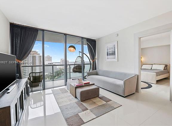 5th image of 465 Brickell Ave #33131