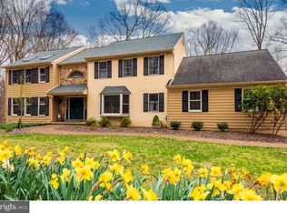 824 Happy Creek Ln, West Chester, PA 19380