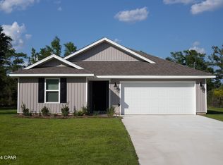 2336 Rockford Dr, Chipley, FL 32428