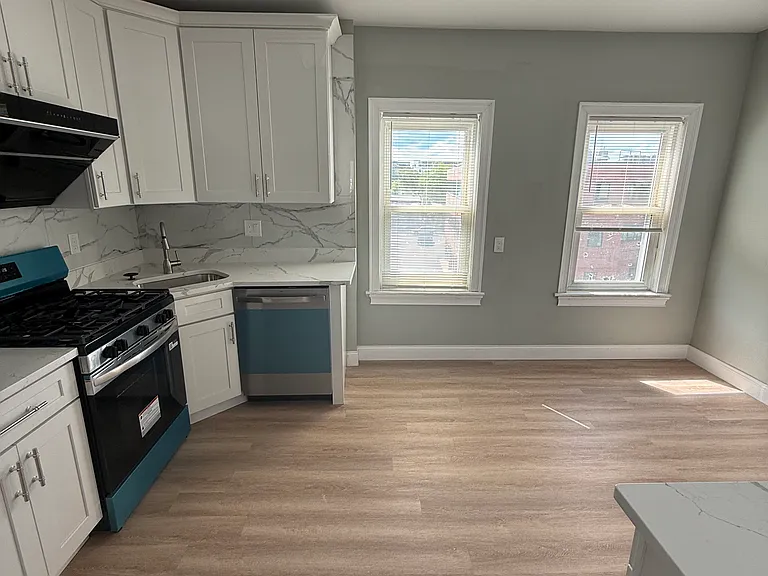 23 Westford St #3 — Photo 11