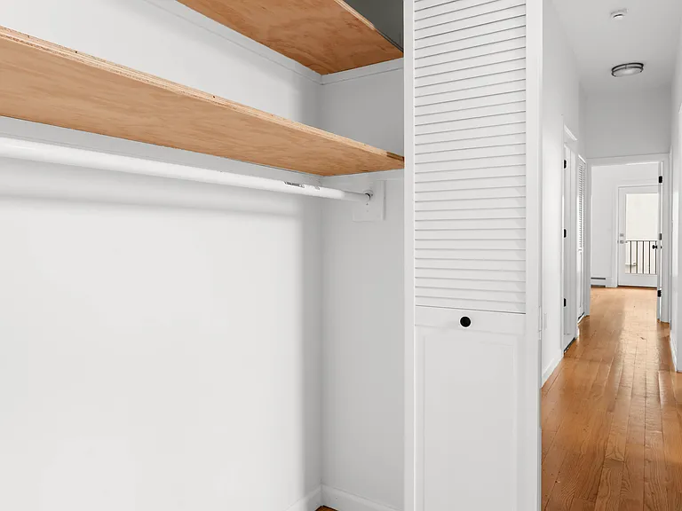 183 Van Dyke St #1 — Photo 10