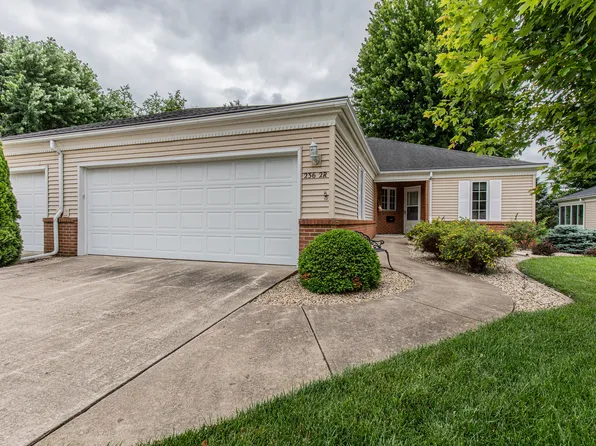 236 Hideaway Dr W Unit 2R, Princeton, IL 61356