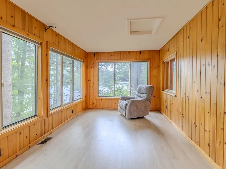 3332 Tibbets Dr — Photo 6