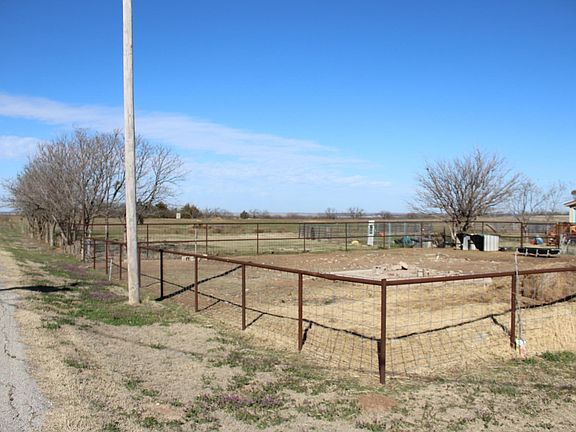 2nd image of 546 Adair Rd