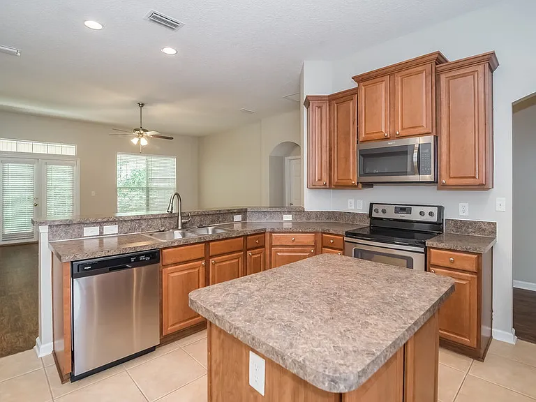 14081 Bradley Cove Rd — Photo 8