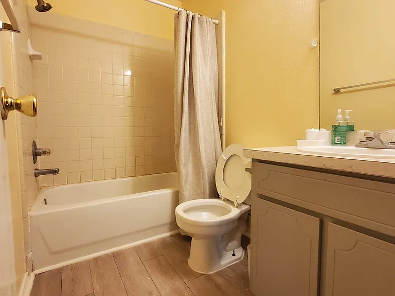 4211 Thunder Creek Dr #A — Photo 10