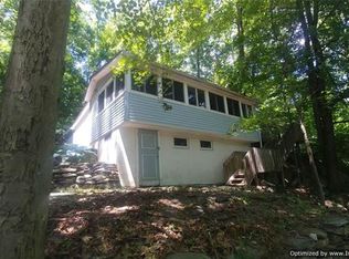 217 Brook Trl, Greenwood Lake, NY 10925