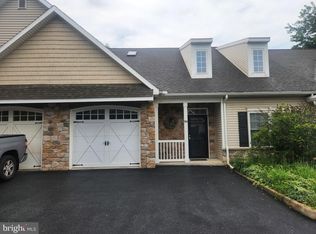964 Elm Ave, Lancaster, PA 17603