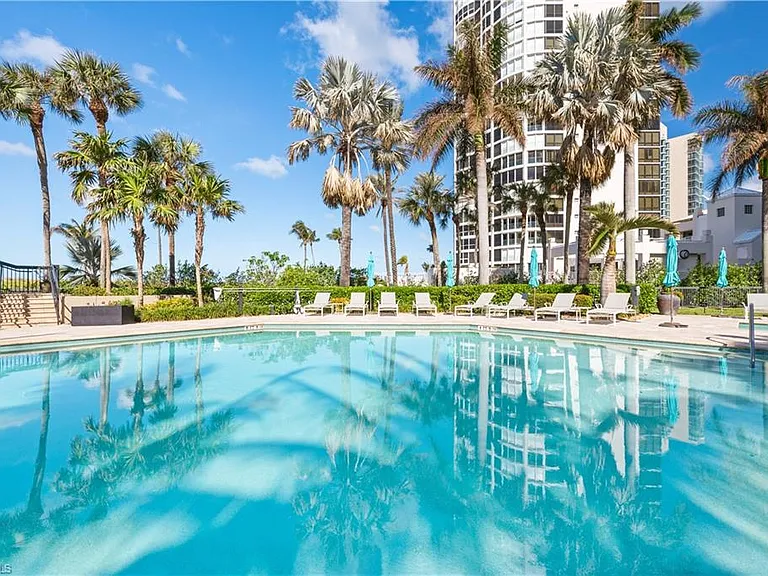 4551 Gulf Shore Blvd N #1506 — Photo 23