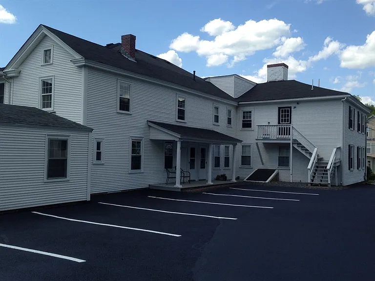 112 Main St #A — Photo 12