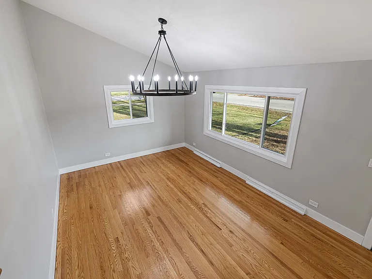 5130 Williams St — Photo 3