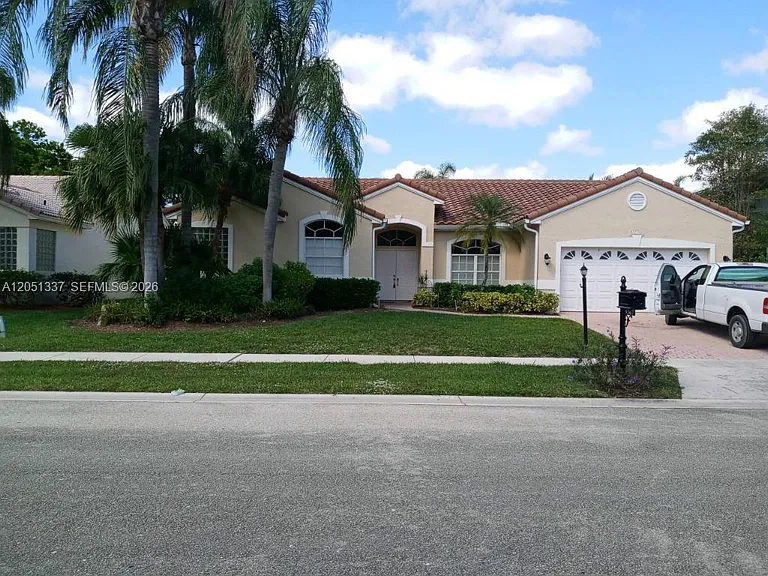 9367 Lake Serena Dr — Photo 1