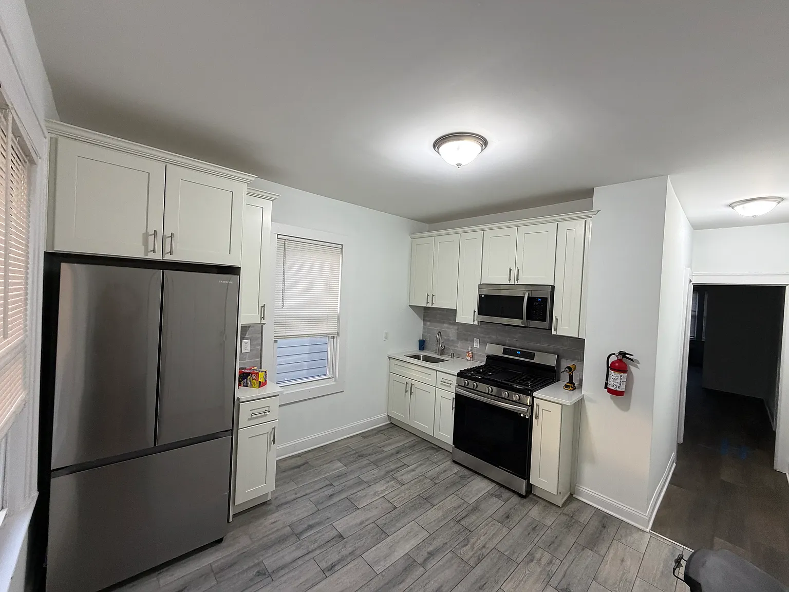 2 bed, $2,400 — Photo 2