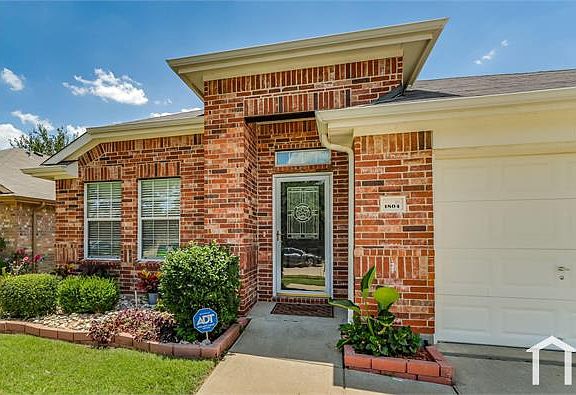 3rd image of 1804 Galena Ct