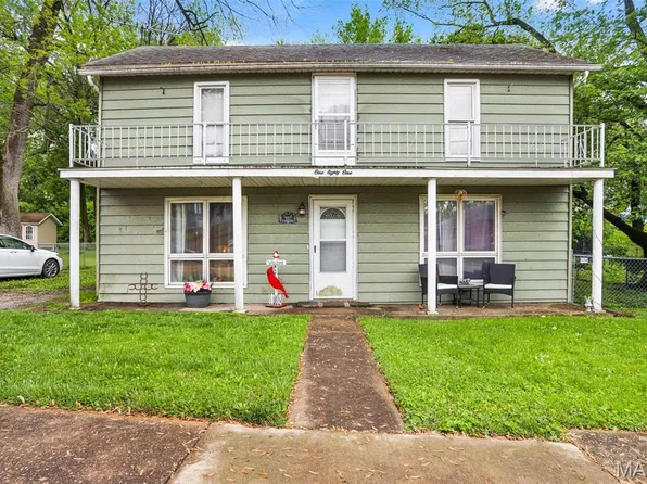 181 S Main St, Glen Carbon, IL 62034