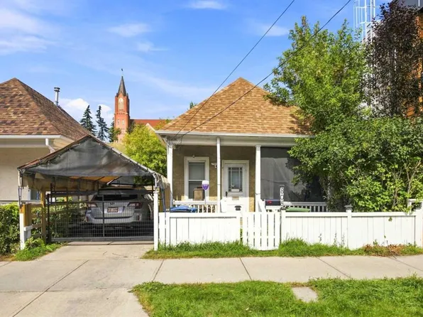 808 S McDougall Rd NE, Calgary, AB T2E 5A3