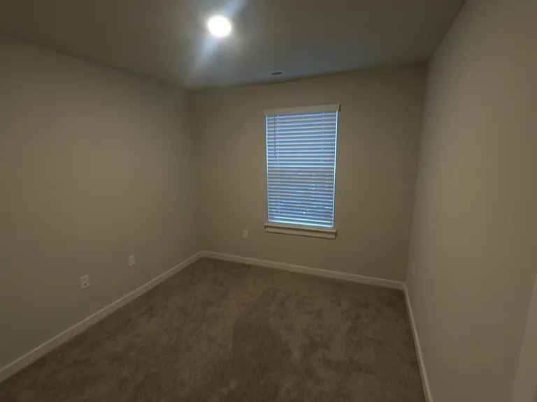 1752 Frodo Way — Photo 18