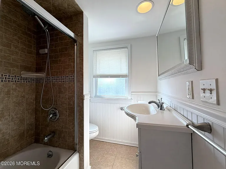 69 Dudley St — Photo 15