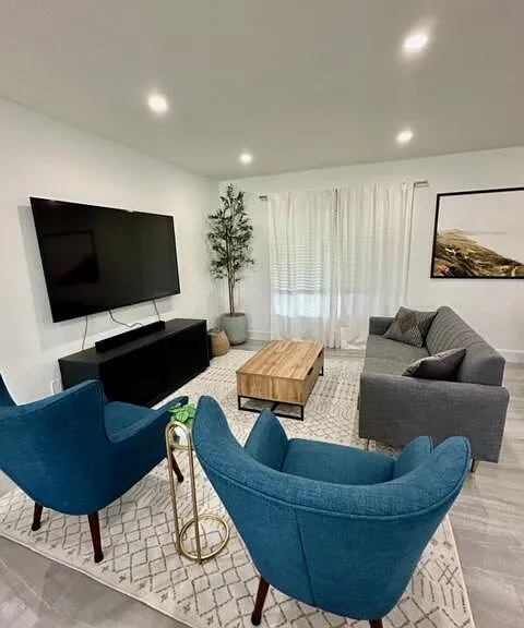 846 Croton Dr — Photo 10