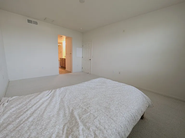 600 S Abel St #316 — Photo 9