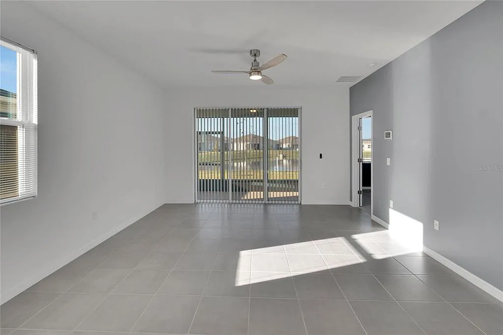 3 bed, 2.0 bath, 1513 sqft, $2,650 — Photo 4