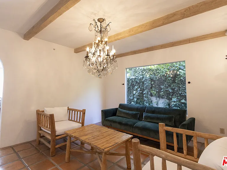 1407 N Beverly Dr — Photo 19