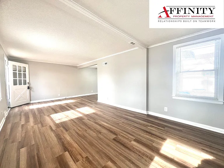 502 E 27th Ave #502 — Photo 3