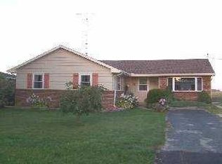 560 N Stadium Rd, Oregon, OH 43616