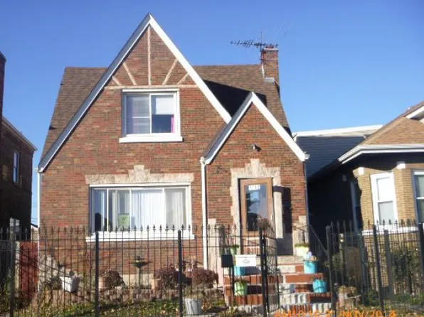 5712 S Whipple St, Chicago, IL 60629
