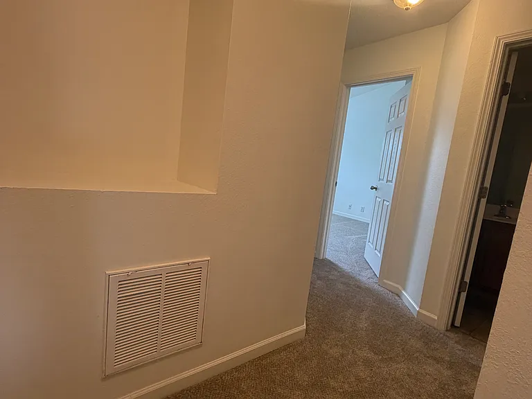 3708 Chippewa Pl — Photo 5