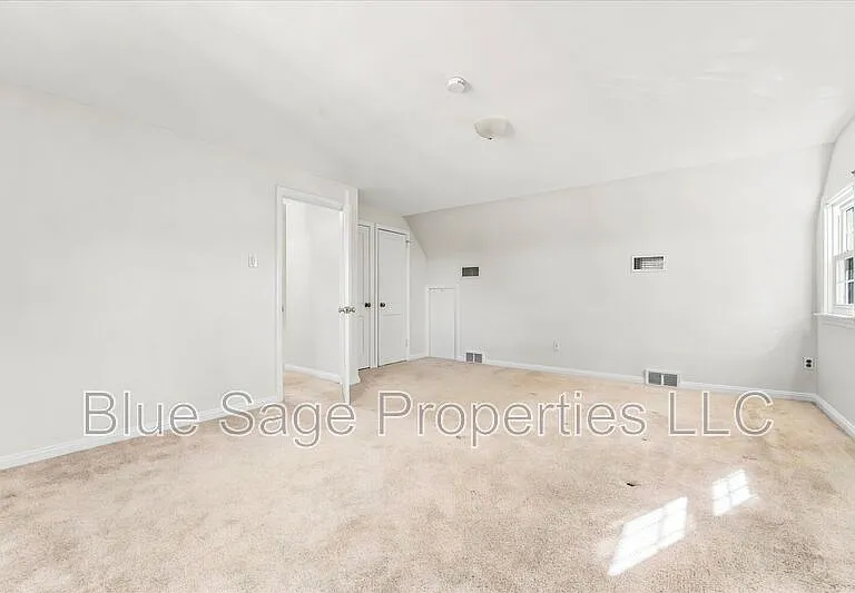 248 E Turnbull Ave — Photo 18