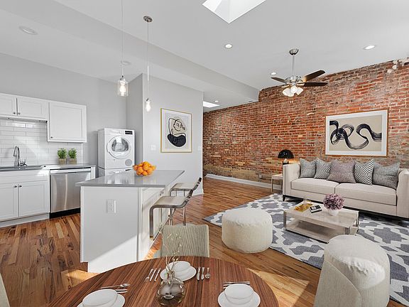 2nd image of 1425 Tower Grove Ave Floor 2